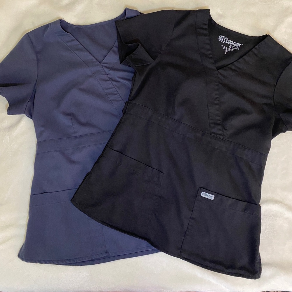 SCRUBS TOPS BUNDLE OF TWO GREY’S ANATOMY SCRUBS 🌸🌸